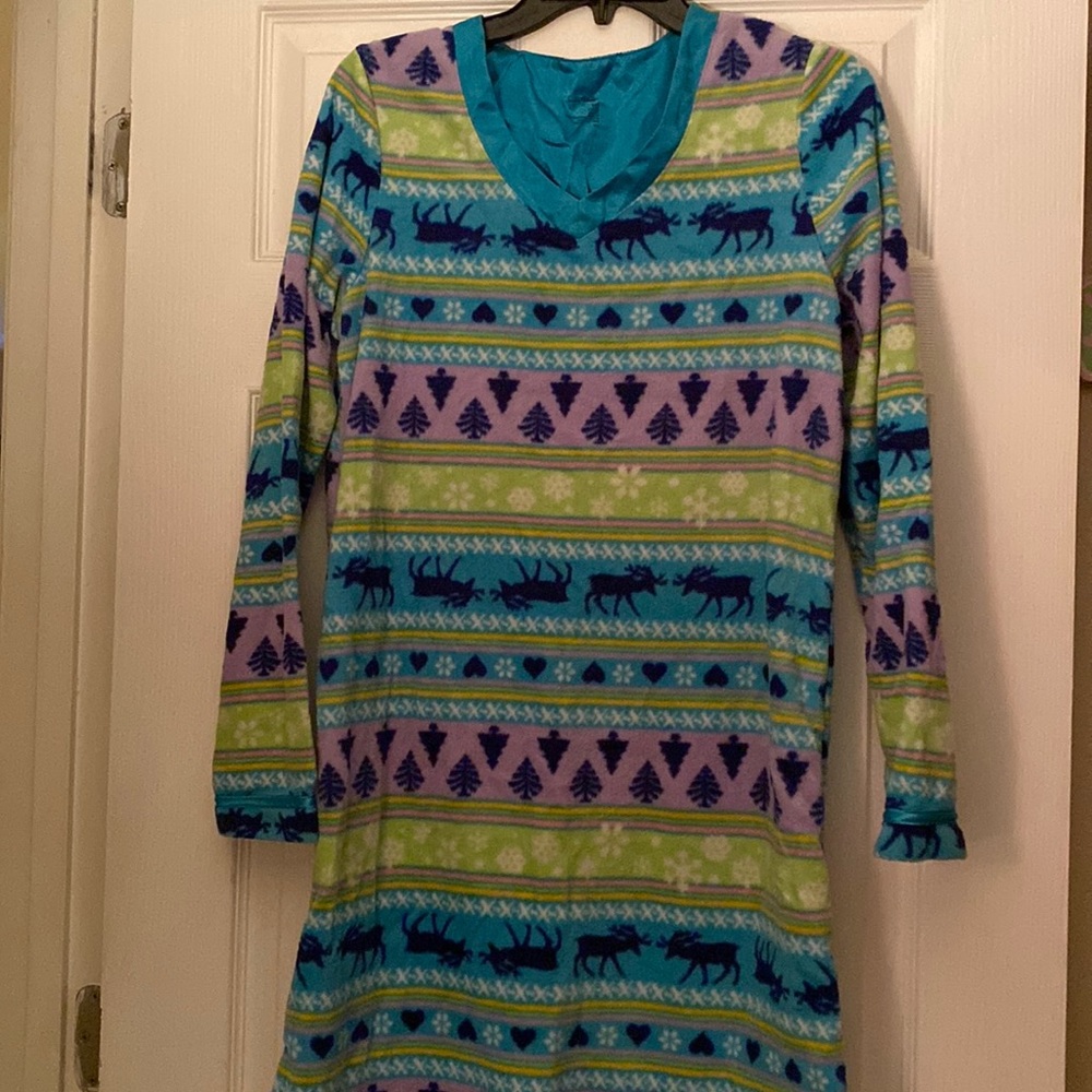 Sale 3 for $20 NWOT Secret Treasures night gown